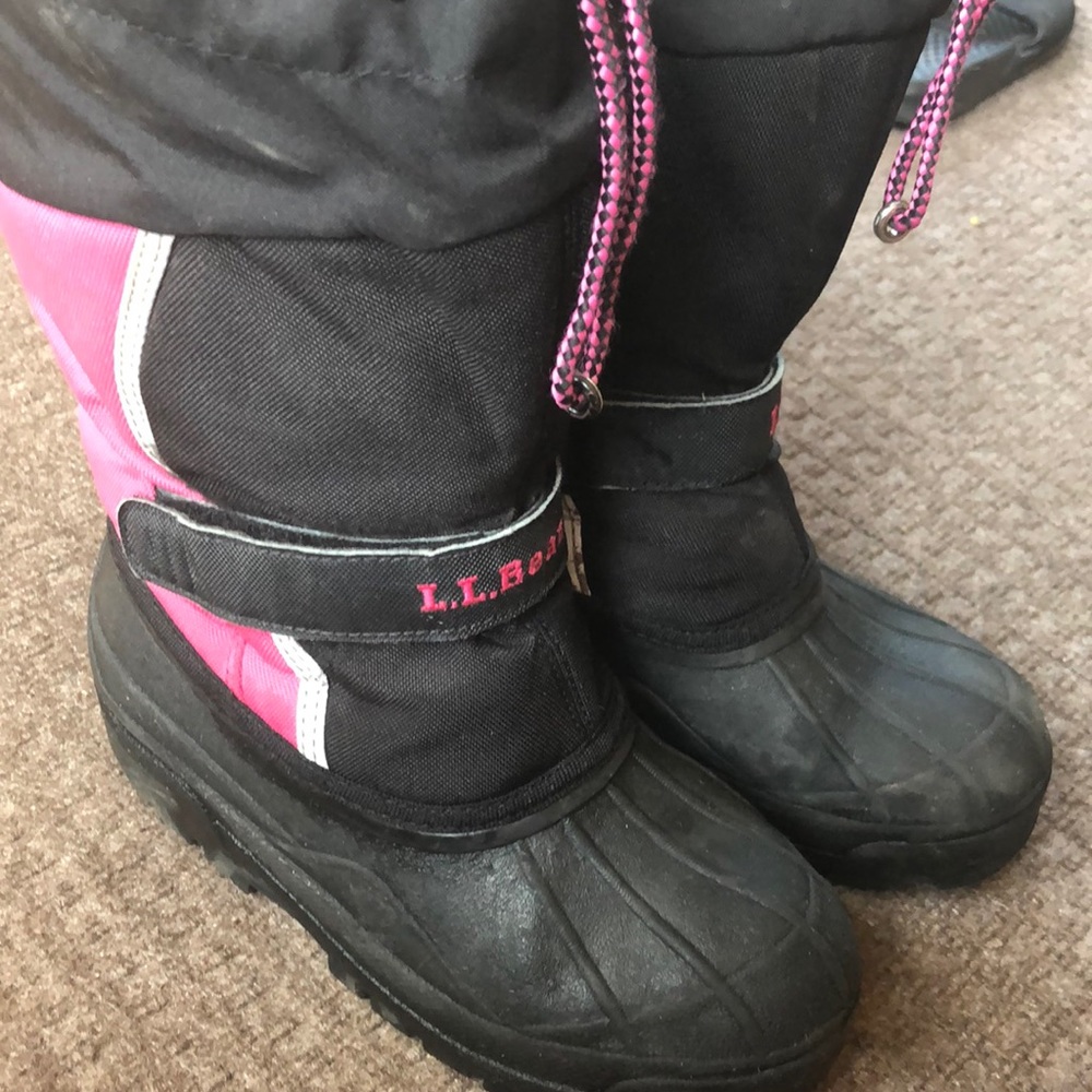 Girls size 2 LL bean winter boot